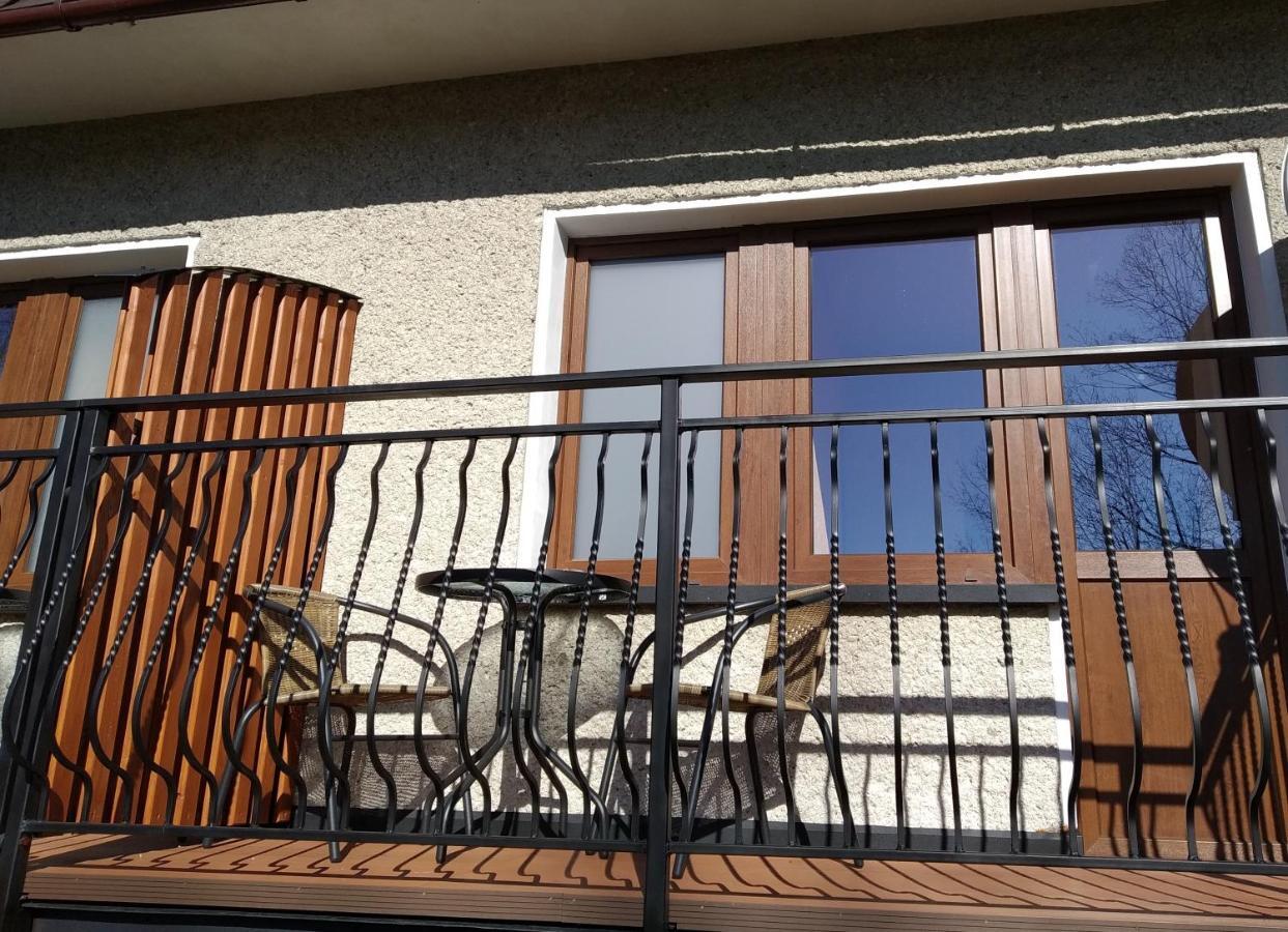 Apartamenty nad Młynówką Chocholow Bagian luar foto